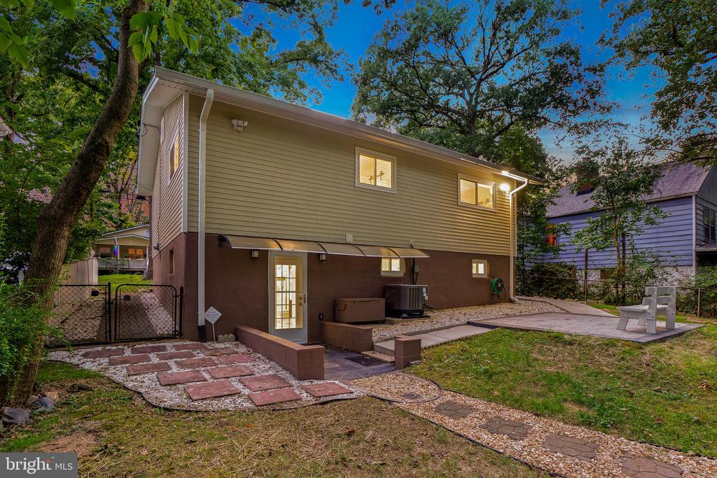 143 RITCHIE AVENUE