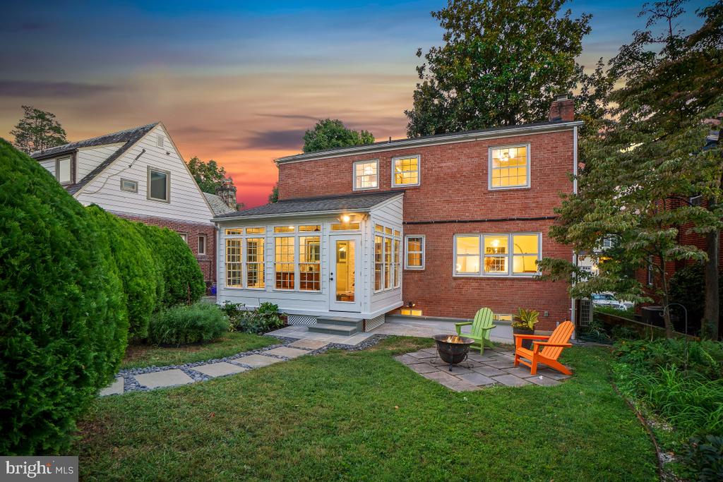 307 INDIAN SPRING DRIVE