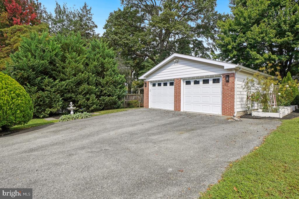 307 INDIAN SPRING DRIVE