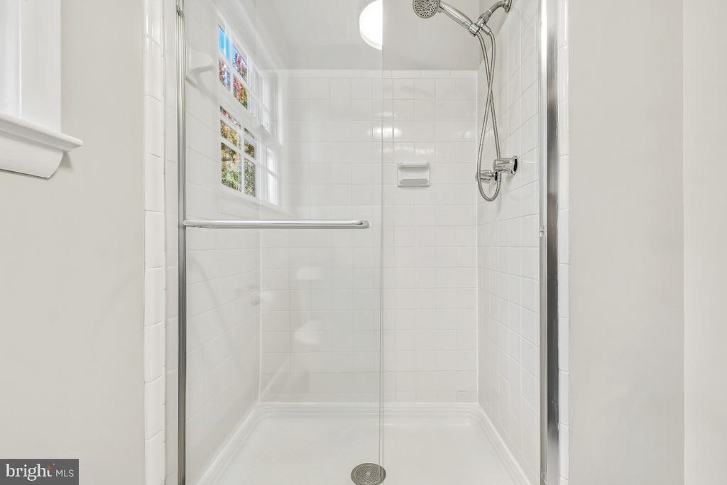 307 INDIAN SPRING DRIVE