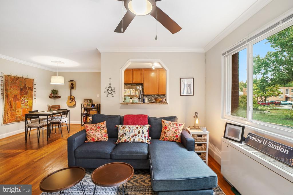 116 LEE AVENUE Unit: 201