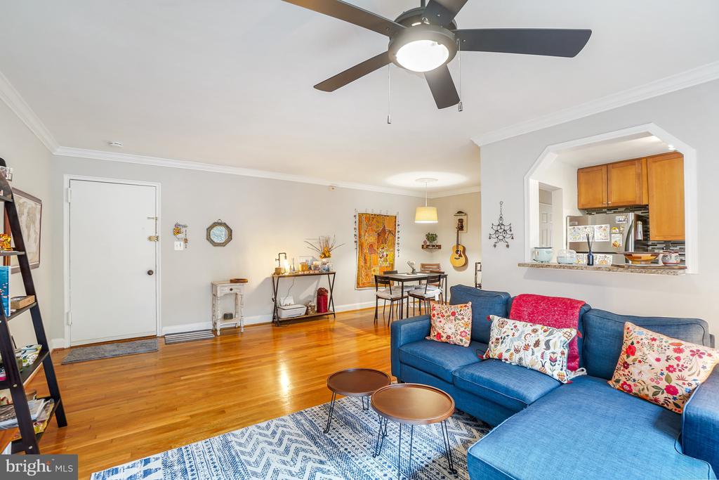 116 LEE AVENUE Unit: 201