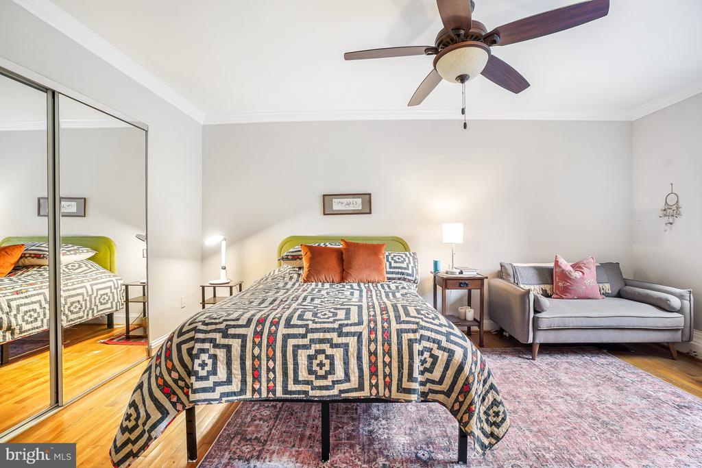 116 LEE AVENUE Unit: 201
