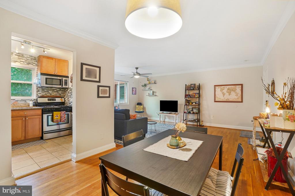 116 LEE AVENUE Unit: 201