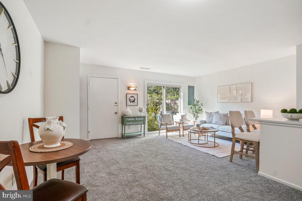 9879 BROOKRIDGE COURT