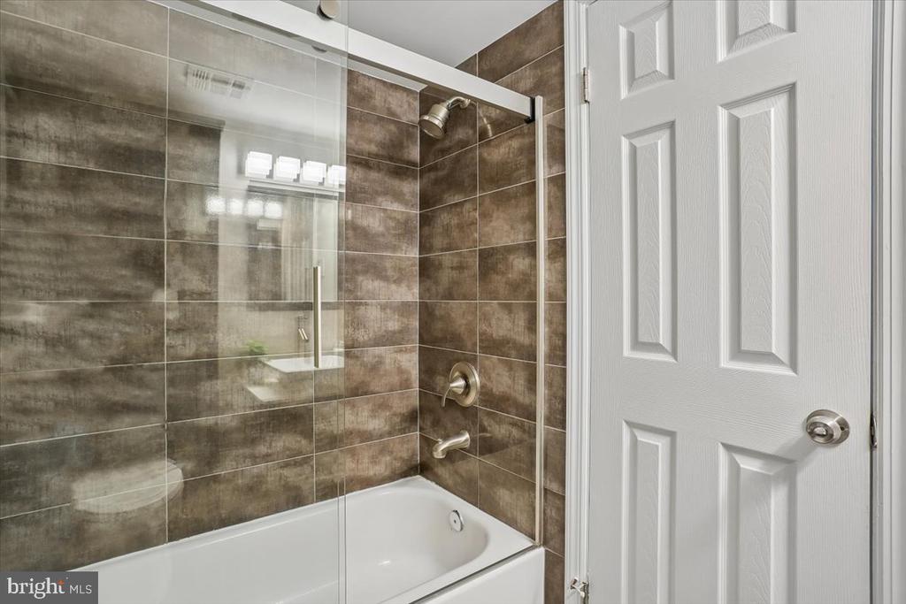 12201 ACADEMY WAY Unit: 163
