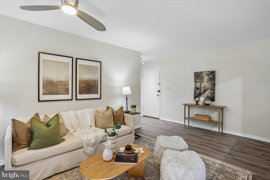 12201 ACADEMY WAY Unit: 163