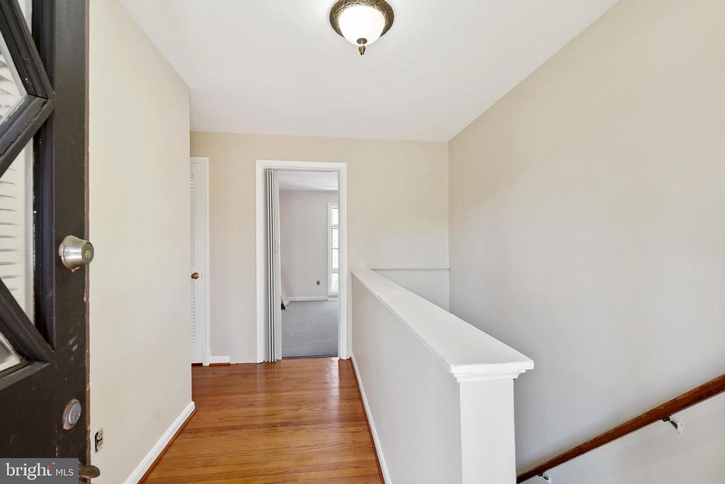 4800 Sharon Rd