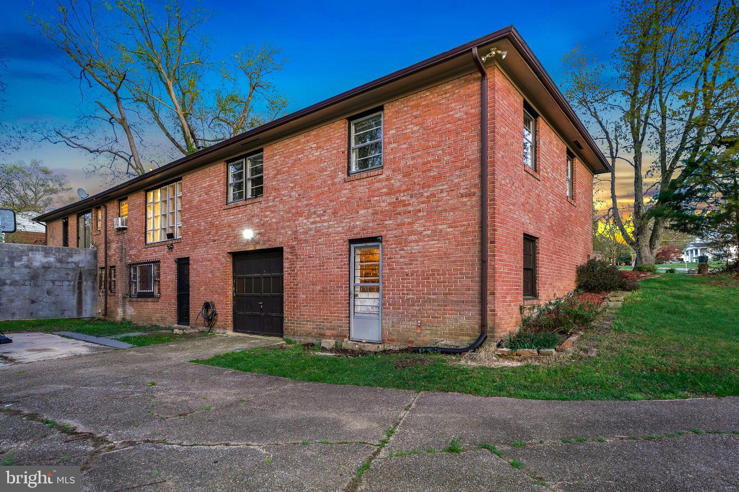 4800 Sharon Rd