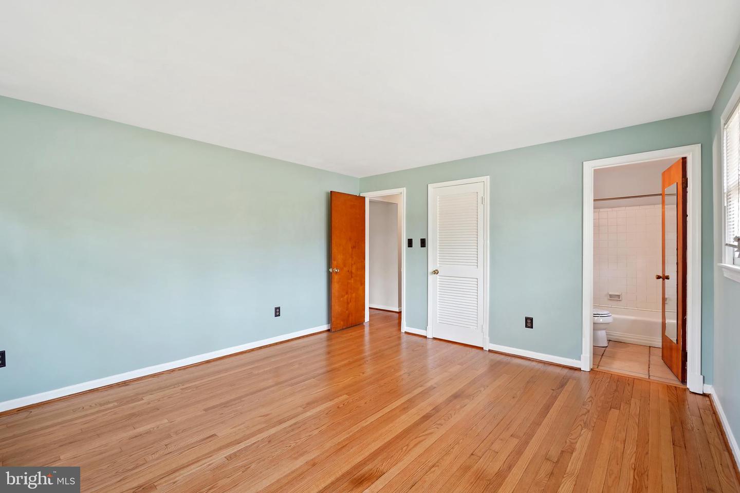 4800 Sharon Rd