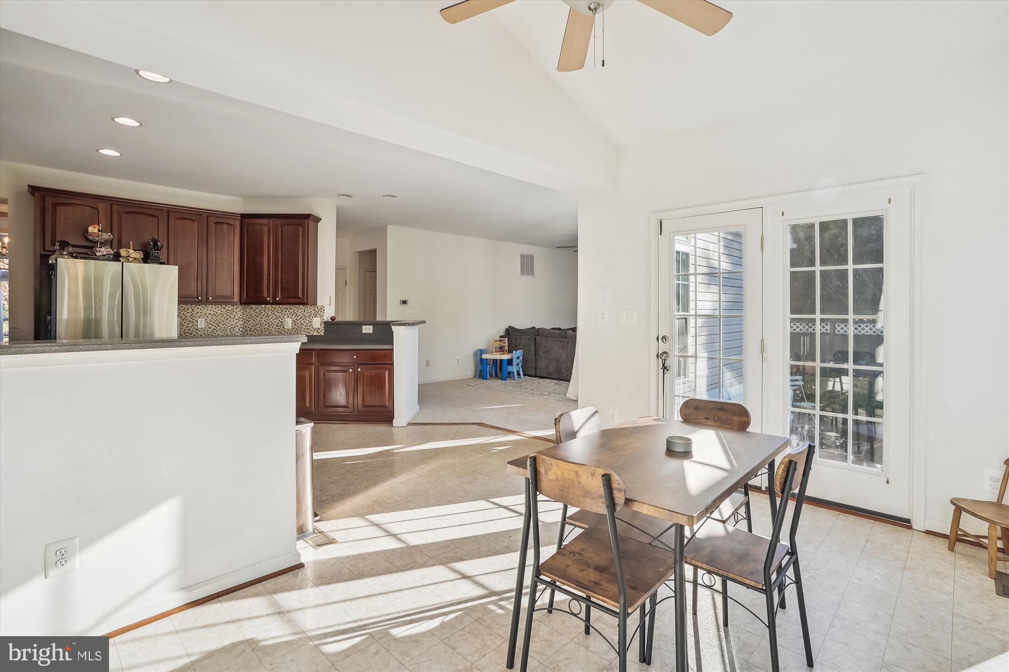 6682 Clarkes Meadow DRIVE