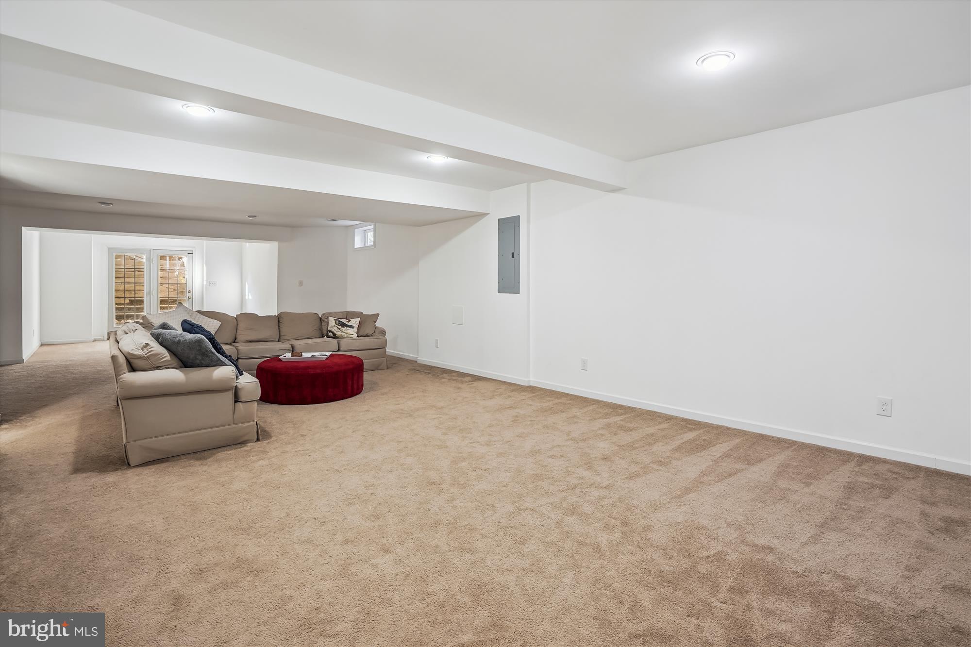6682 Clarkes Meadow DRIVE