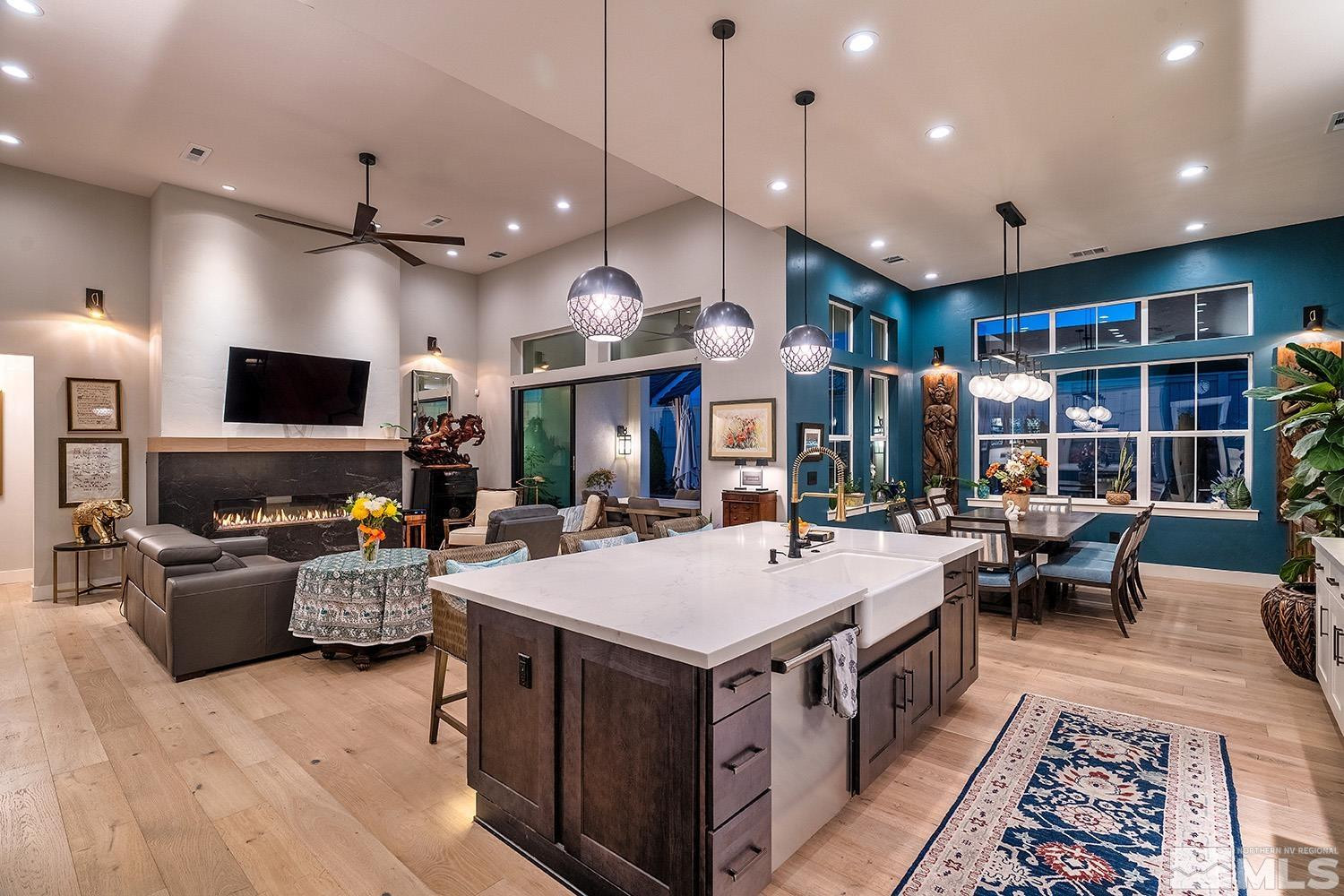 720 Marewood Trail