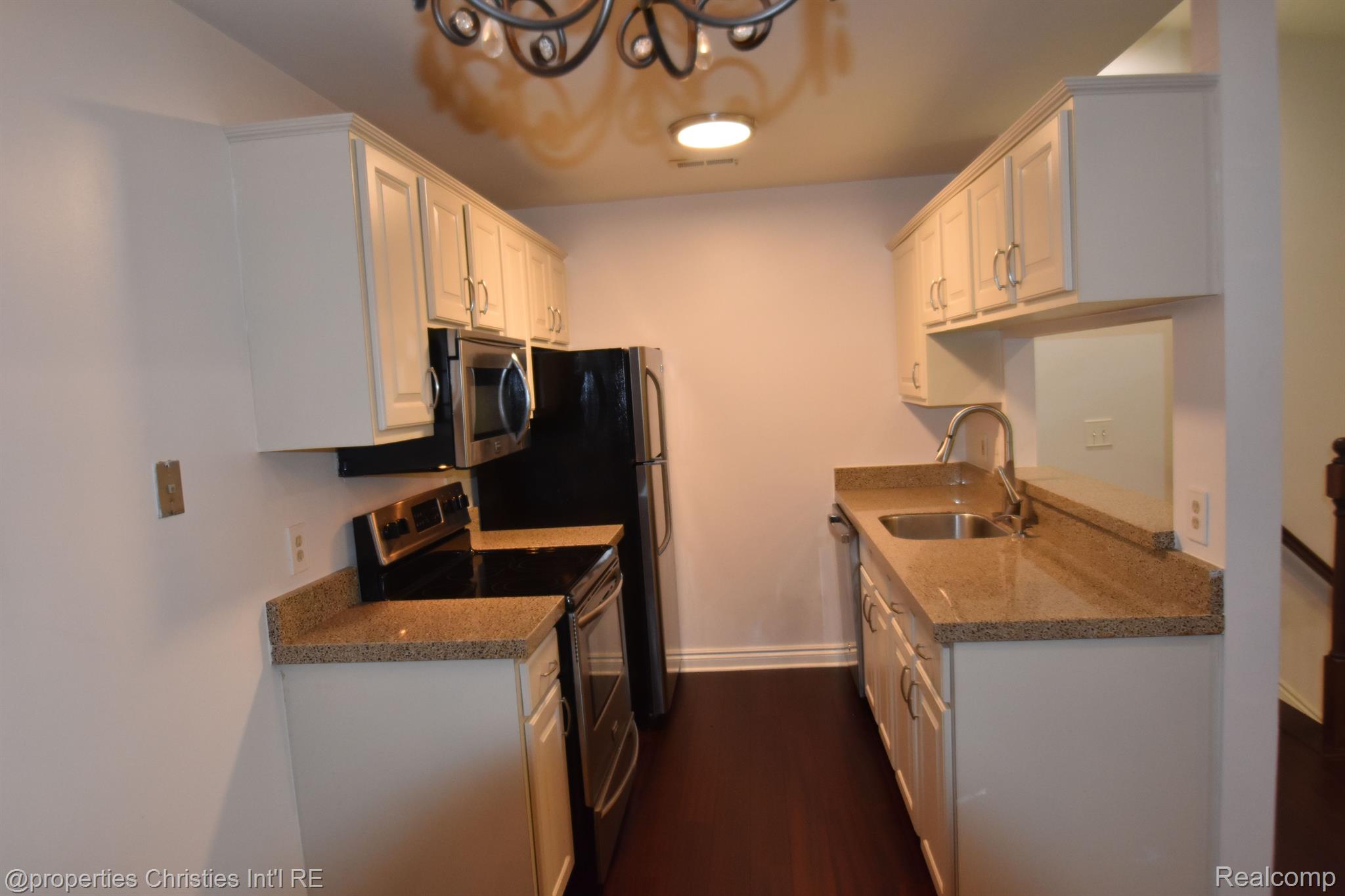 24066 MIDDLEBELT Road Unit: 37