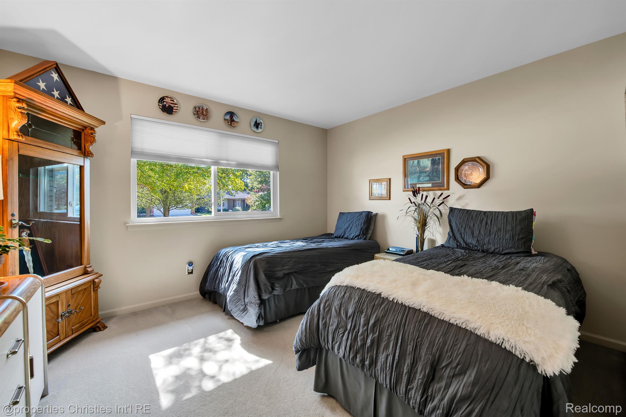 43650 WESTMINISTER Way