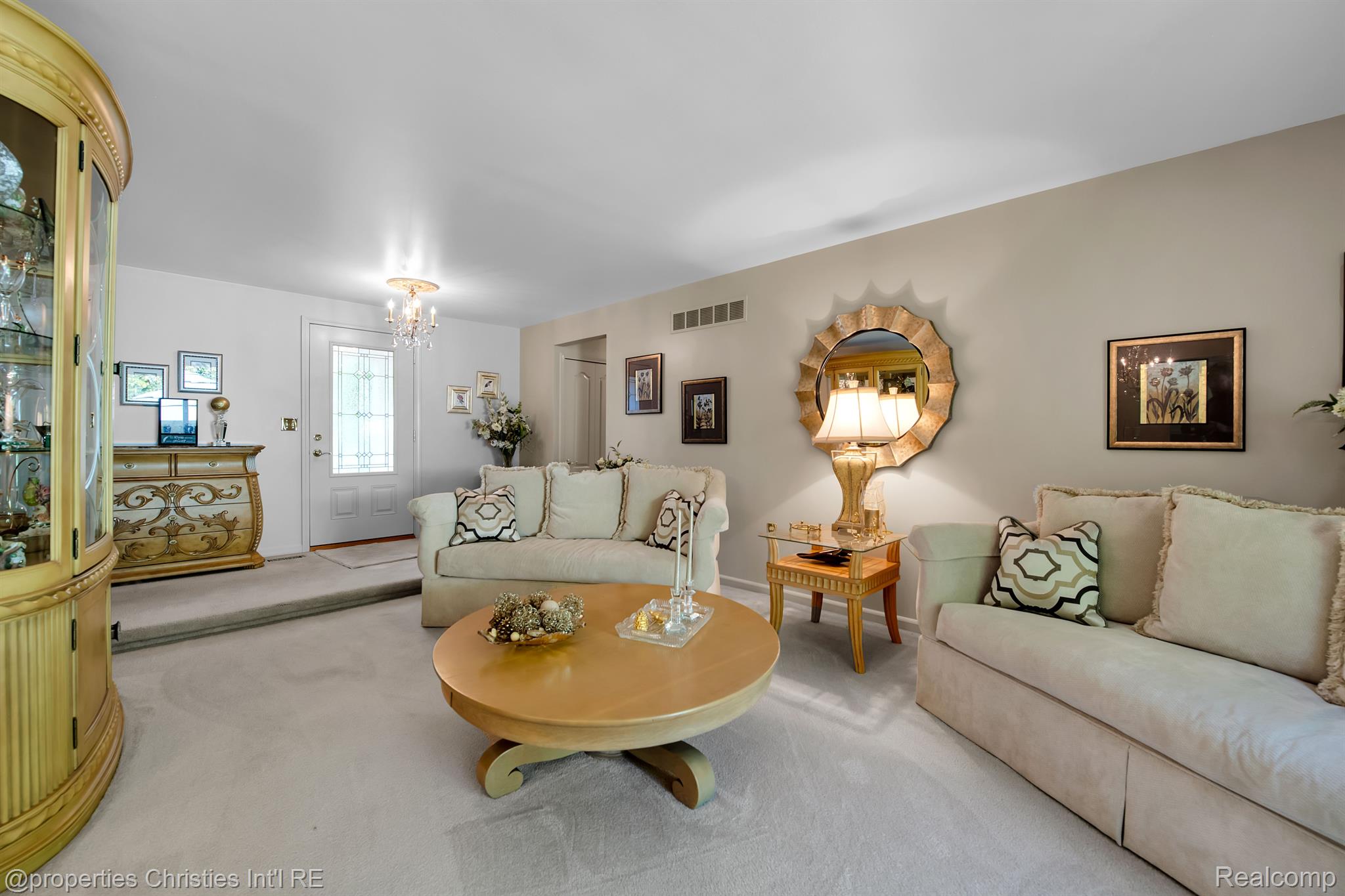 43650 WESTMINISTER Way