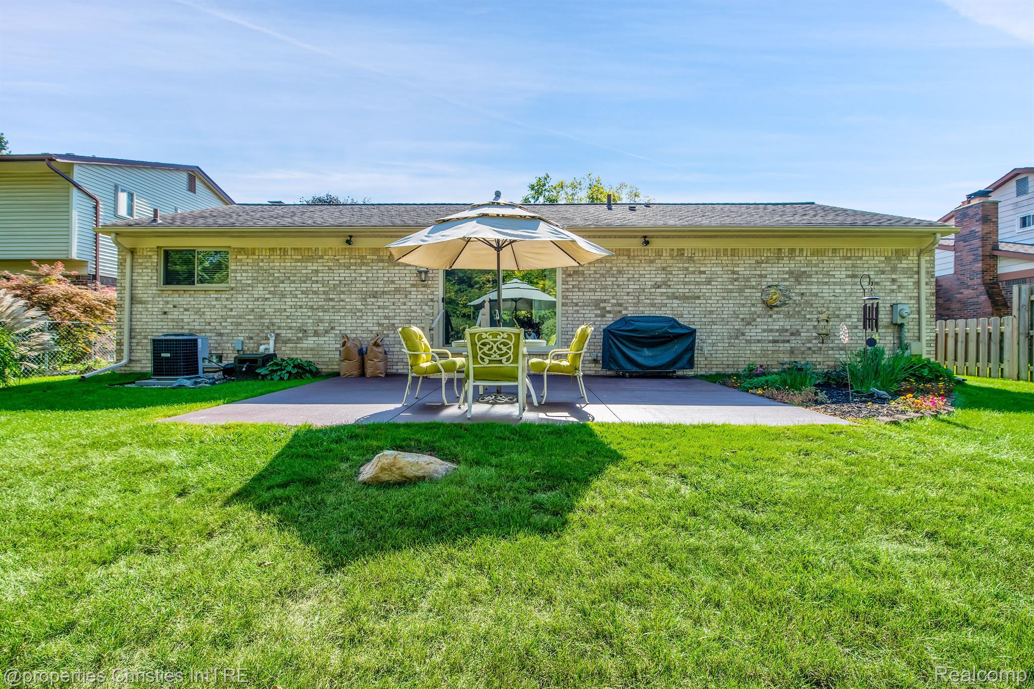 43650 WESTMINISTER Way