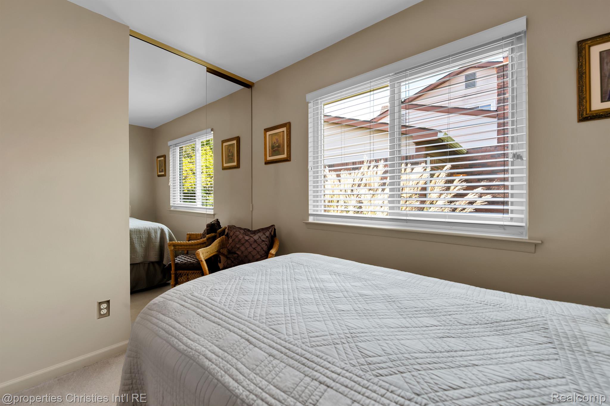 43650 WESTMINISTER Way