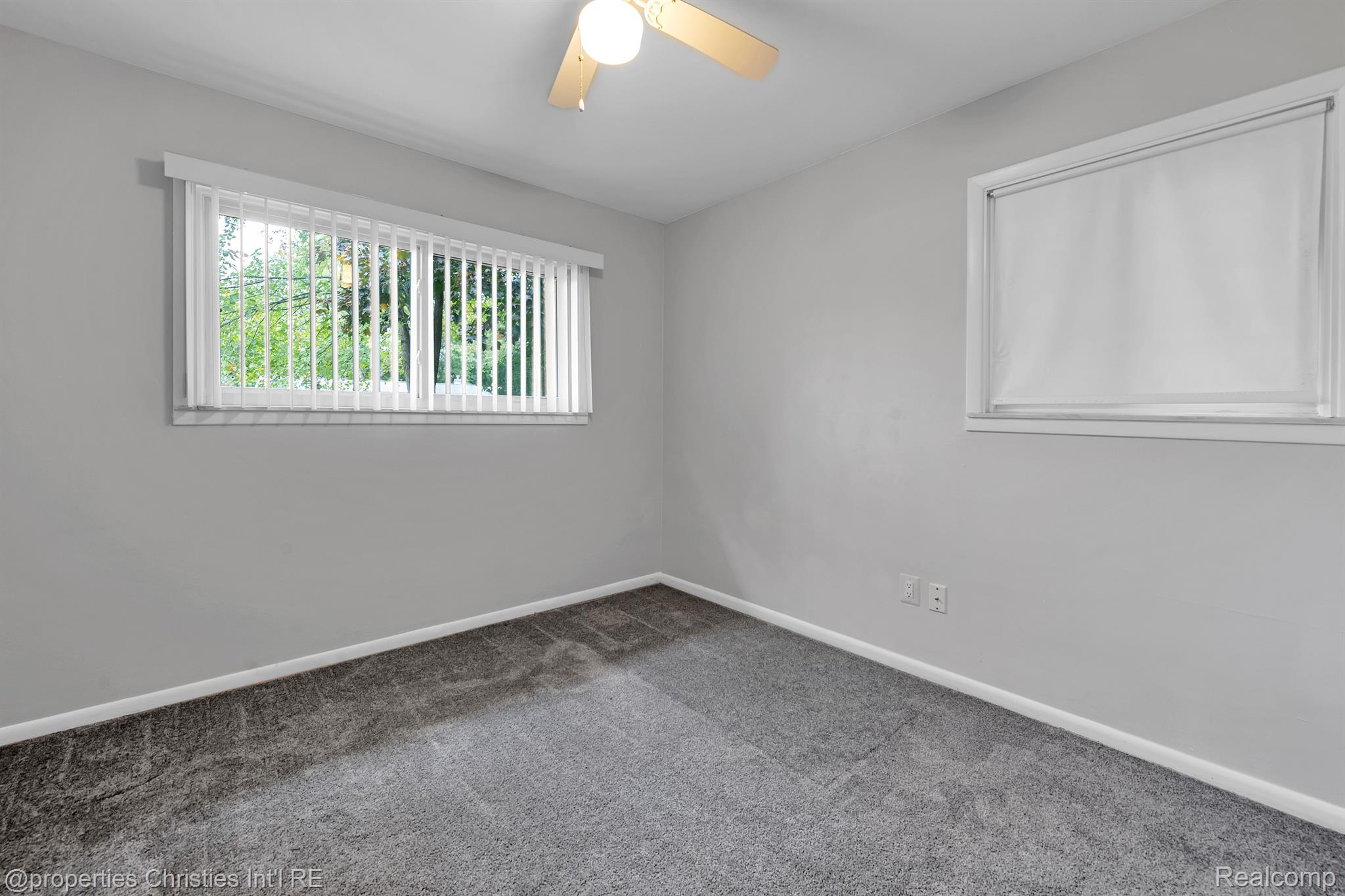 6433 Hermana Road