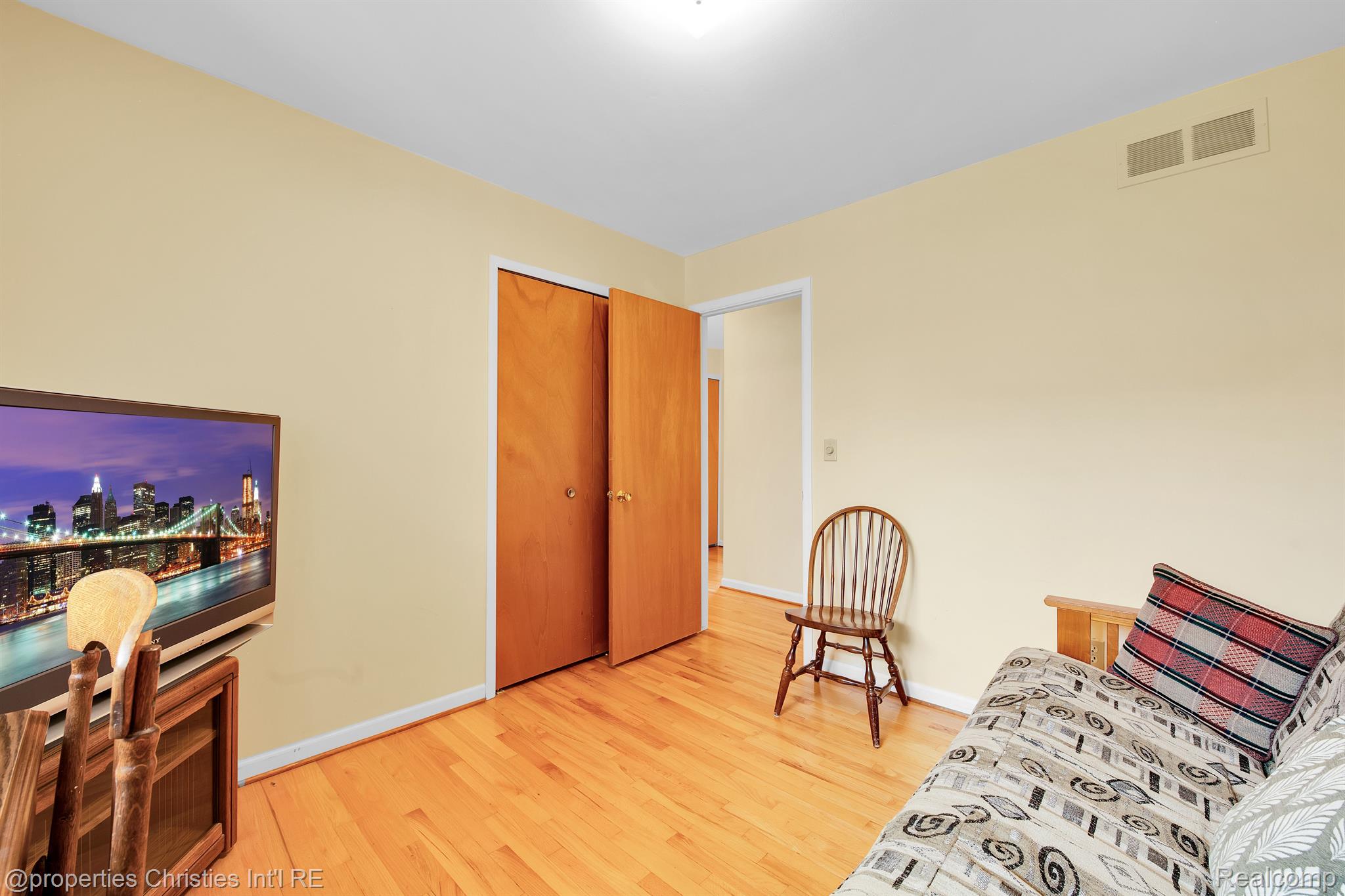 36268 JEFFREY Drive