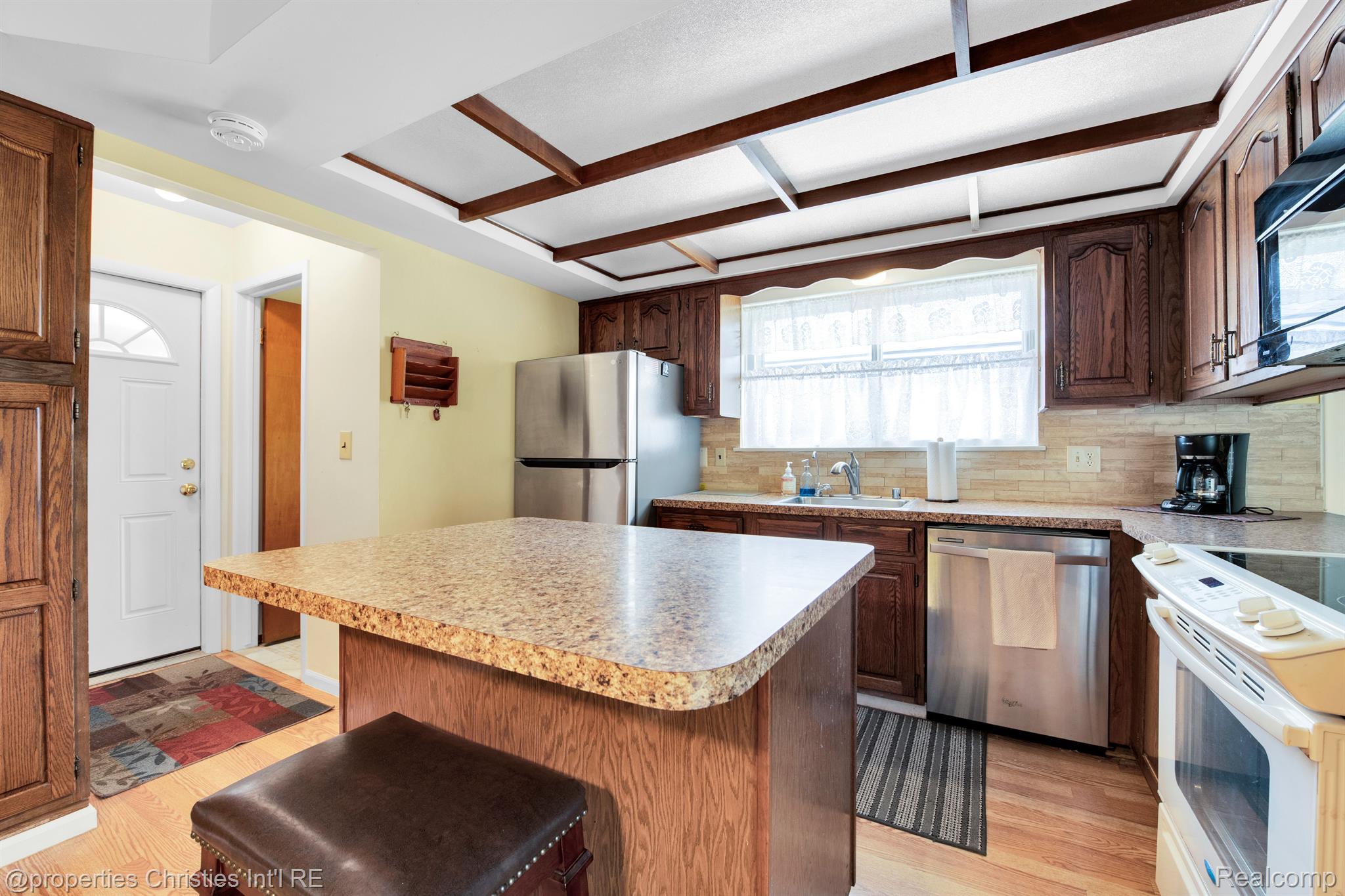 36268 JEFFREY Drive