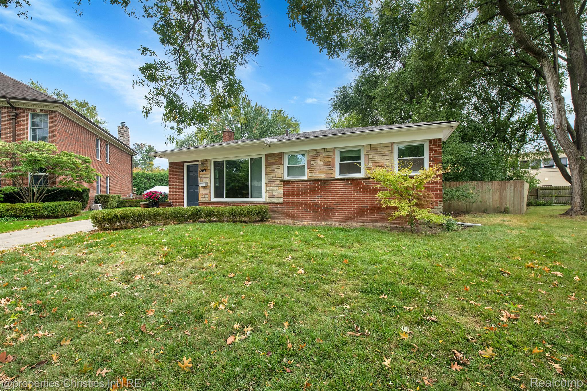 1366 HAYNES Court