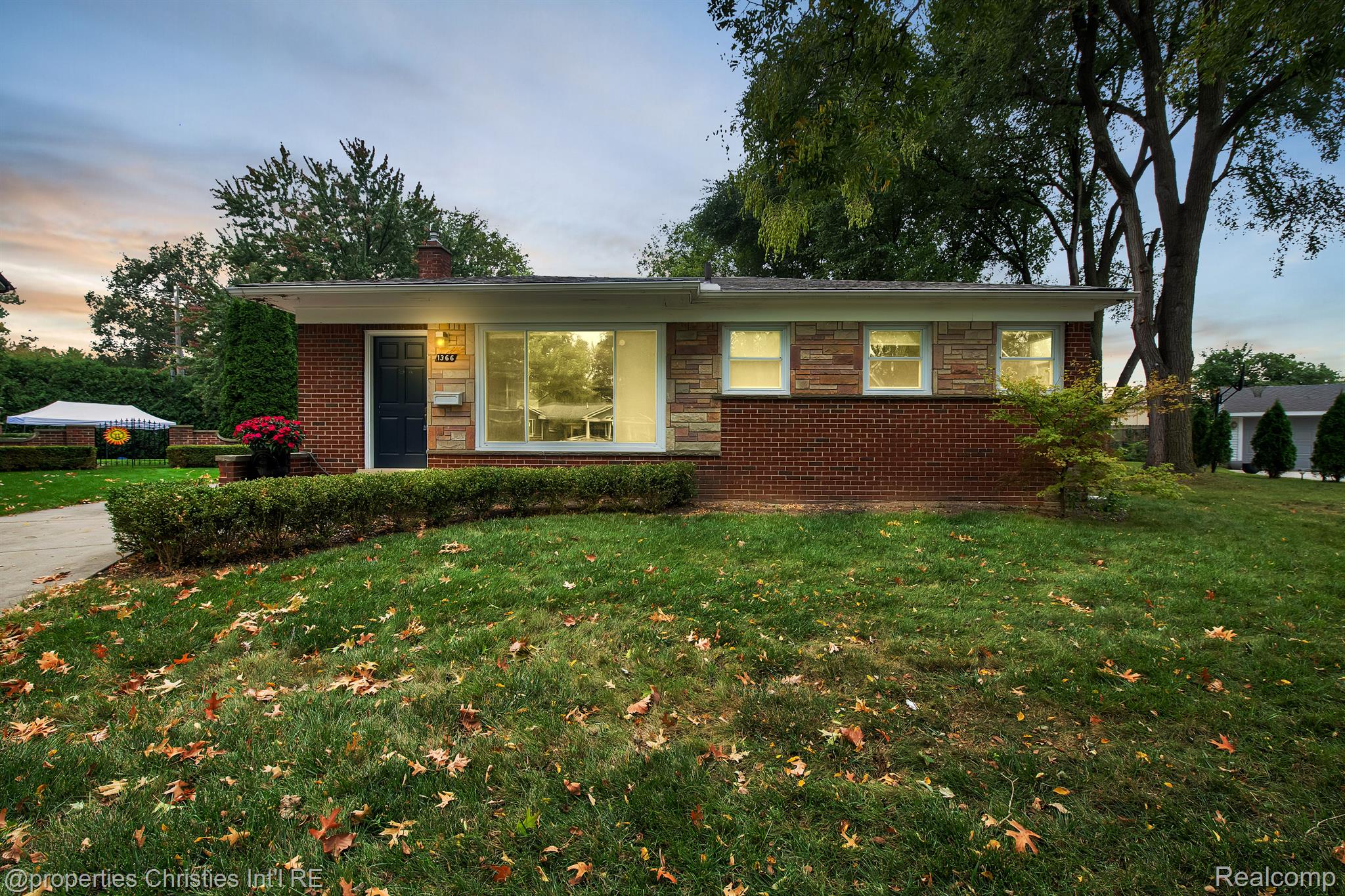 1366 HAYNES Court