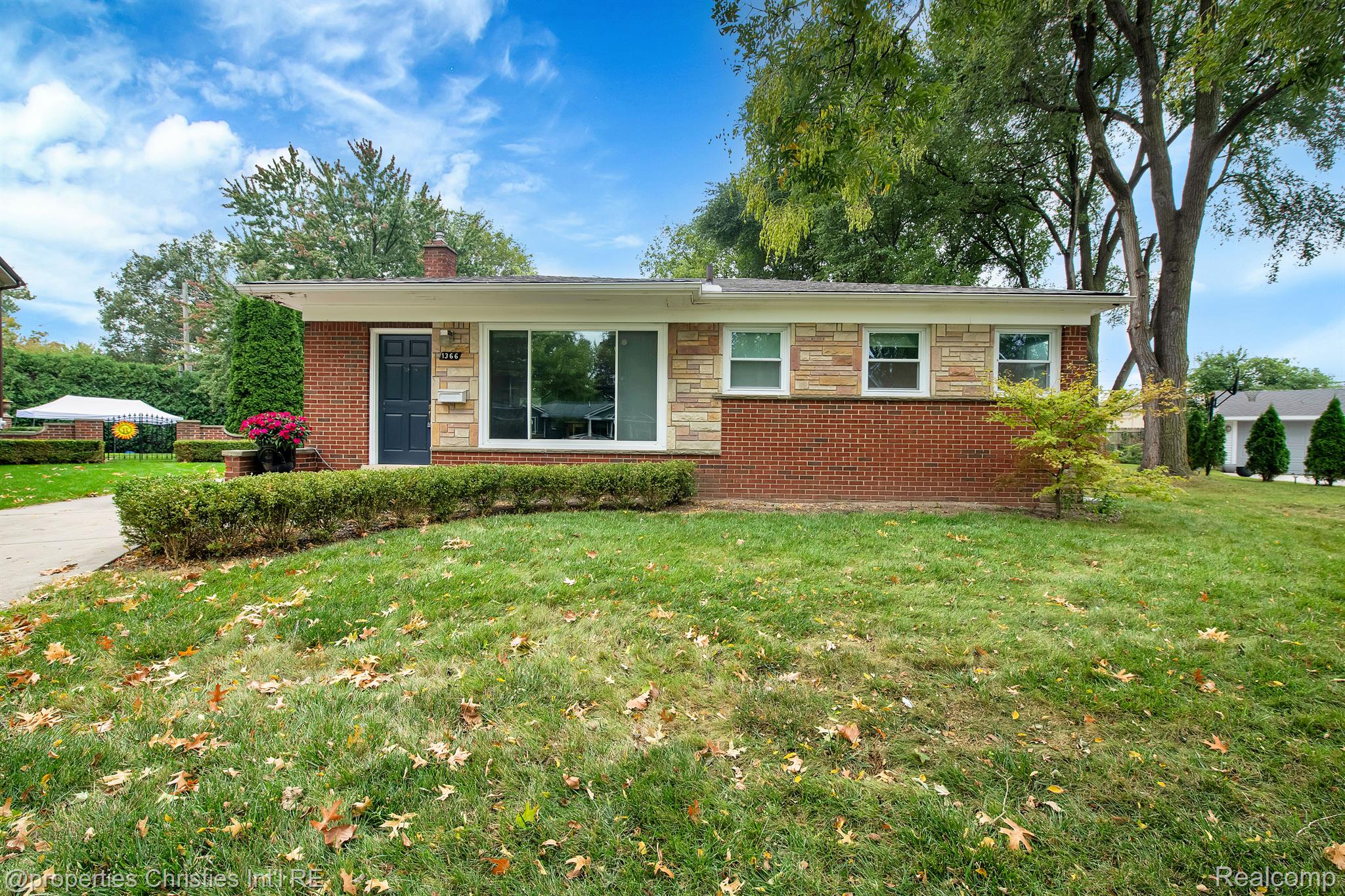 1366 HAYNES Court