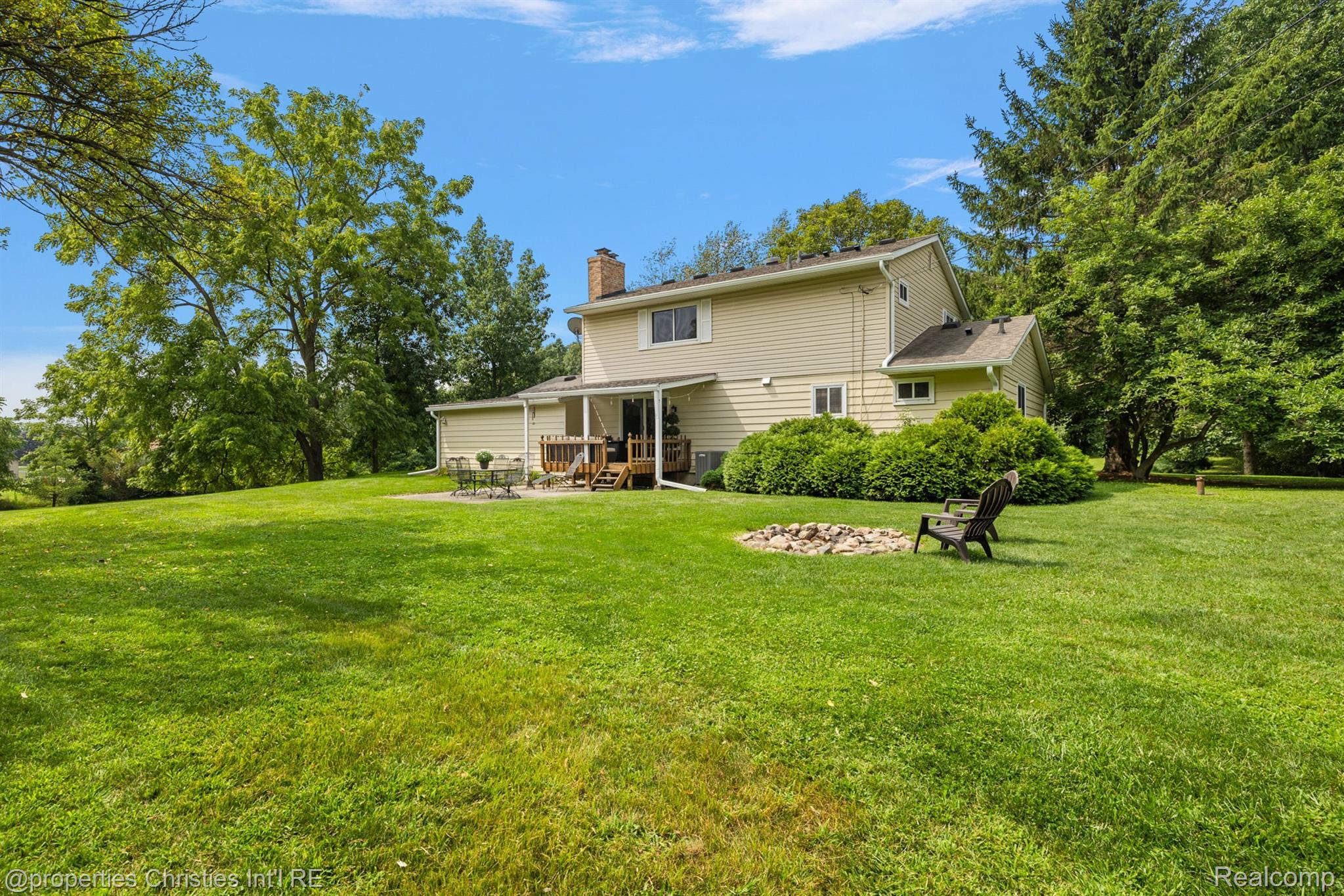 1599 S TIPSICO LAKE Road