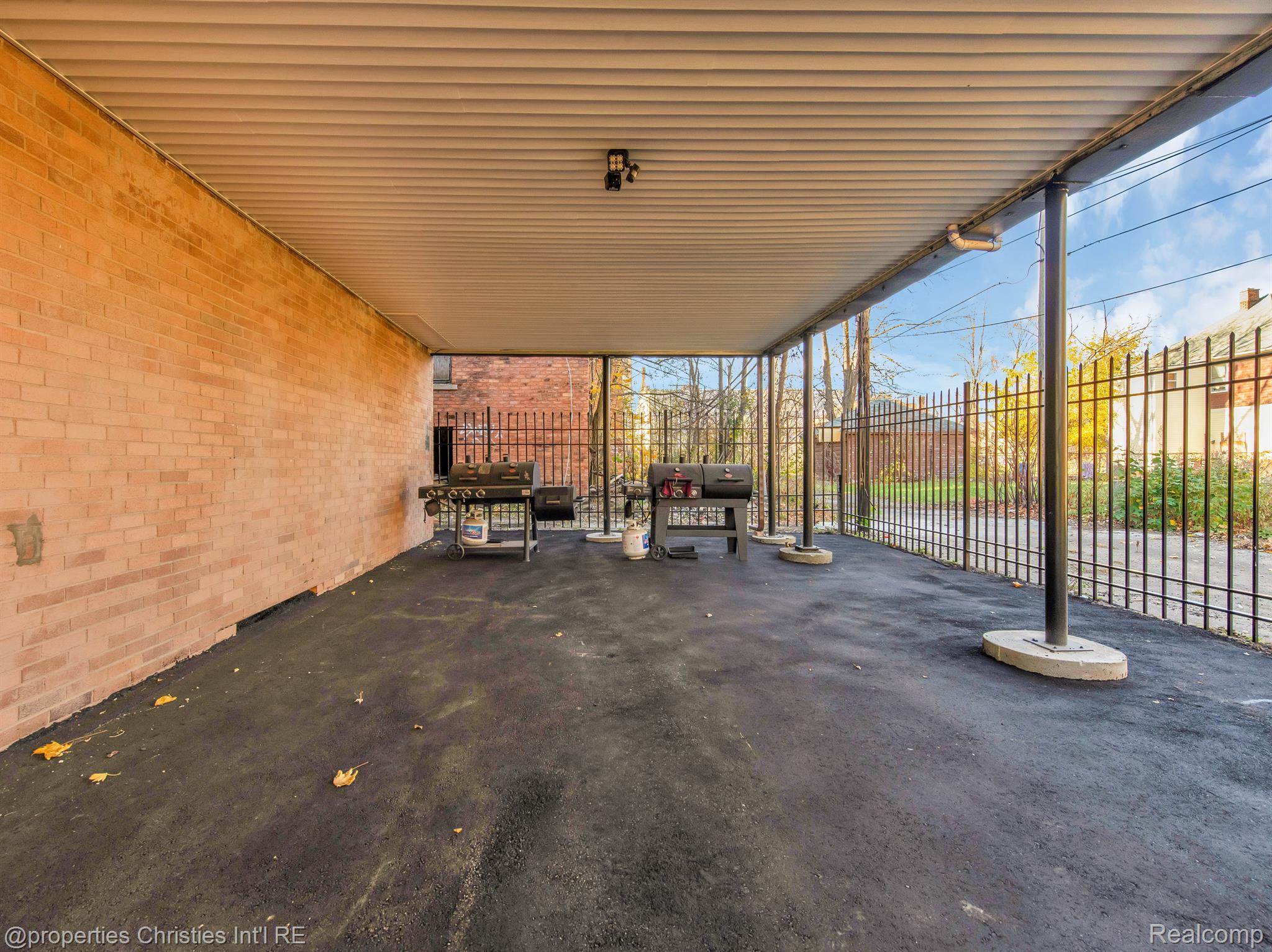 44 HIGHLAND Street 6