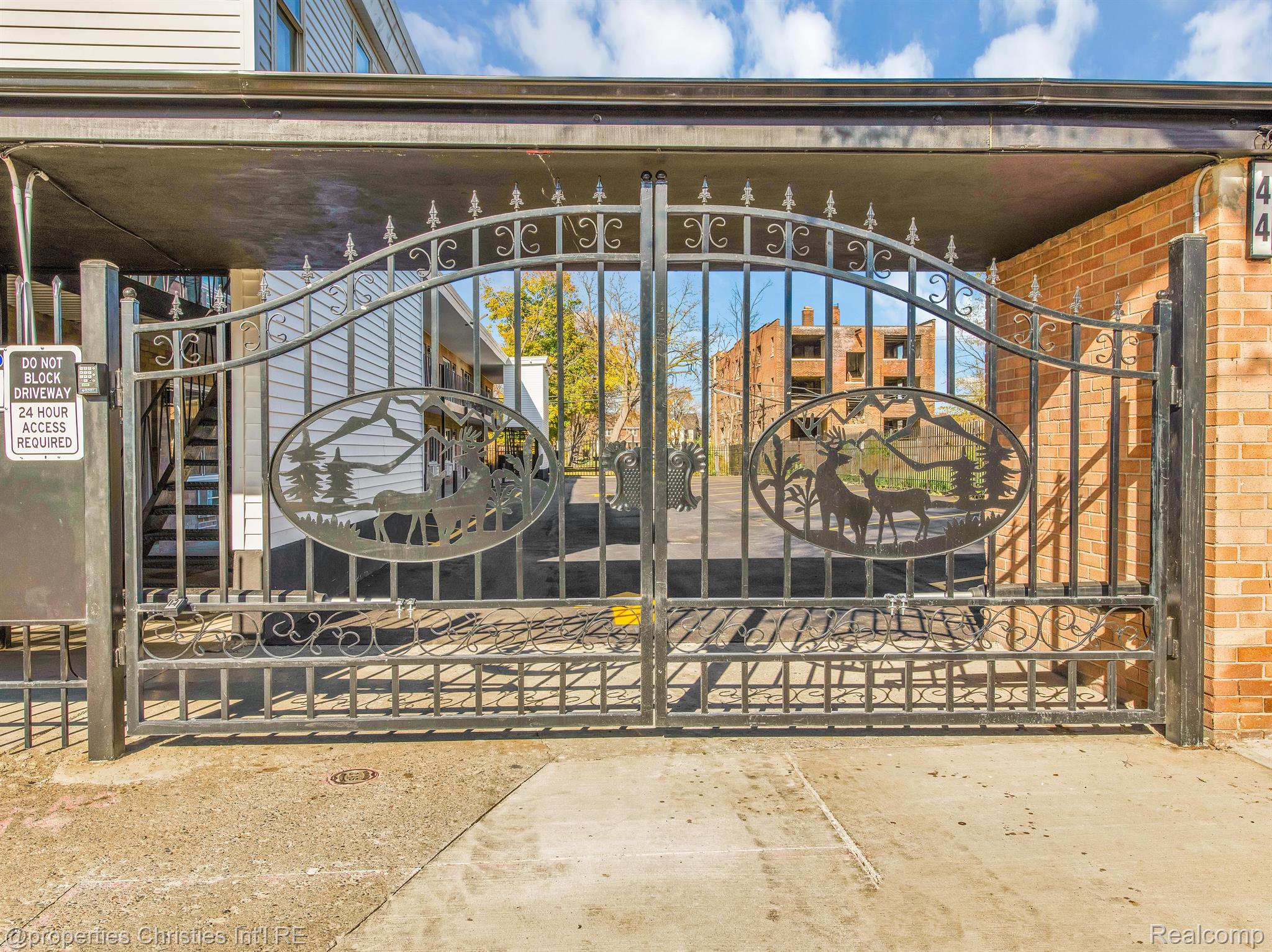 44 HIGHLAND Street 6