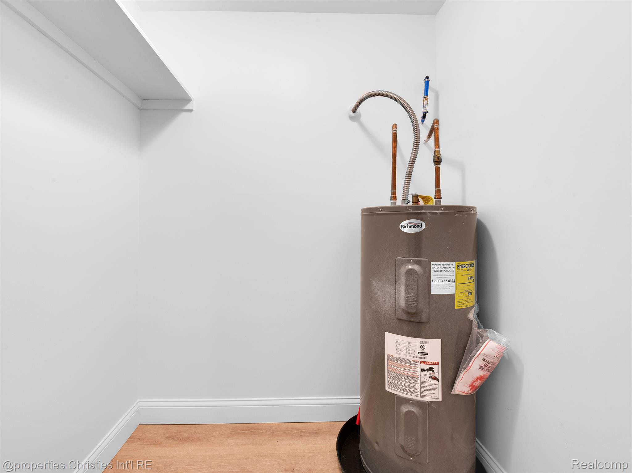 44 HIGHLAND Street 6