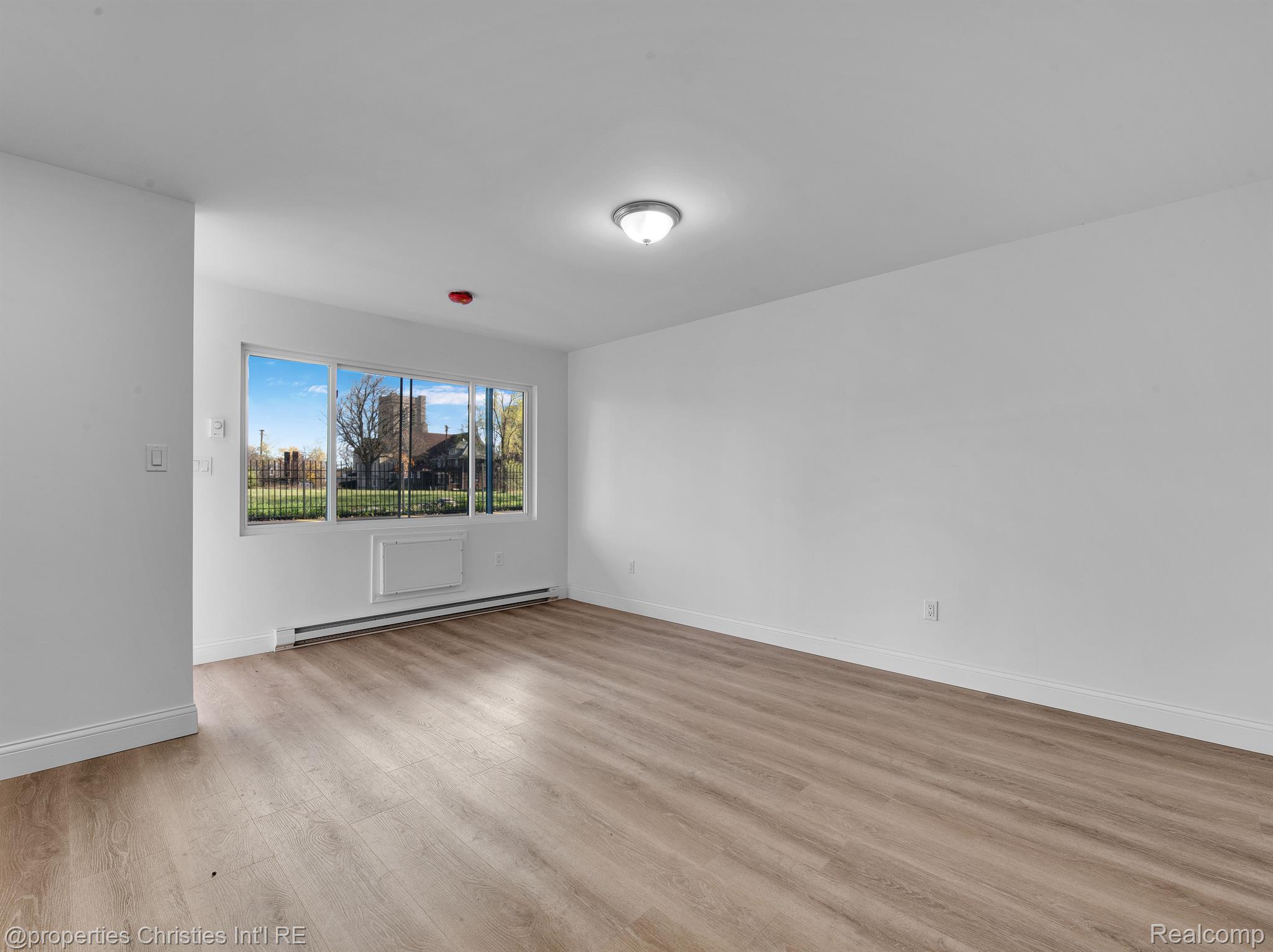 44 HIGHLAND Street 6