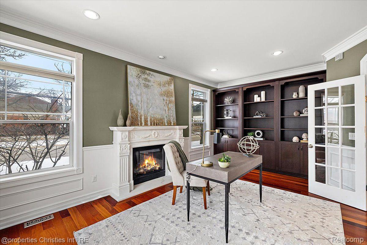 1419 HENRIETTA Street