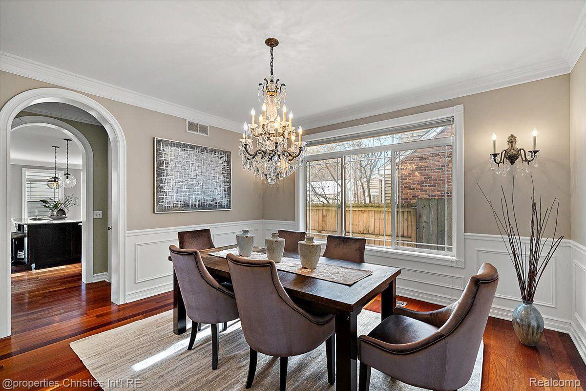 1419 HENRIETTA Street