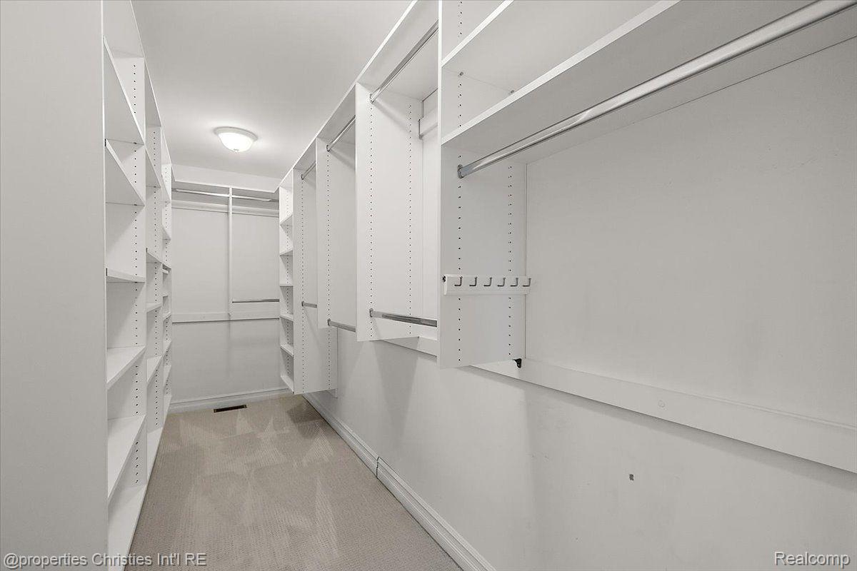 1419 HENRIETTA Street