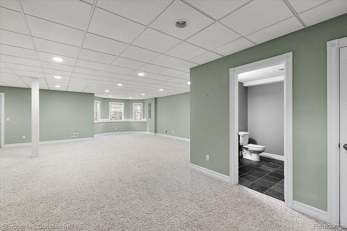 1419 HENRIETTA Street