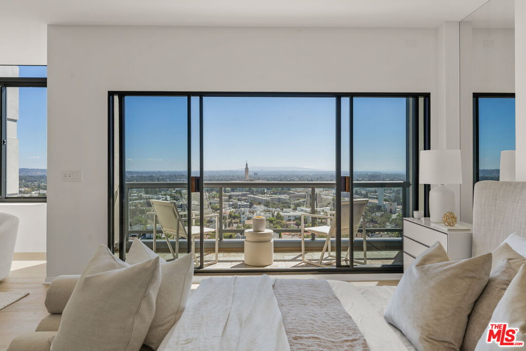 10724 WILSHIRE Unit: 1501