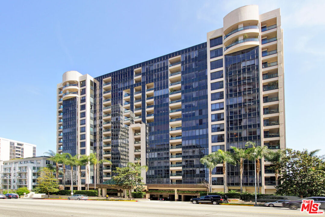 10724 WILSHIRE Unit: 1501