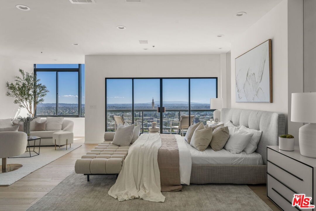 10724 WILSHIRE Unit: 1501