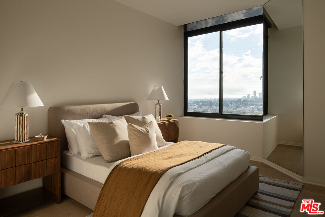 10724 Wilshire Blvd Unit: 1501