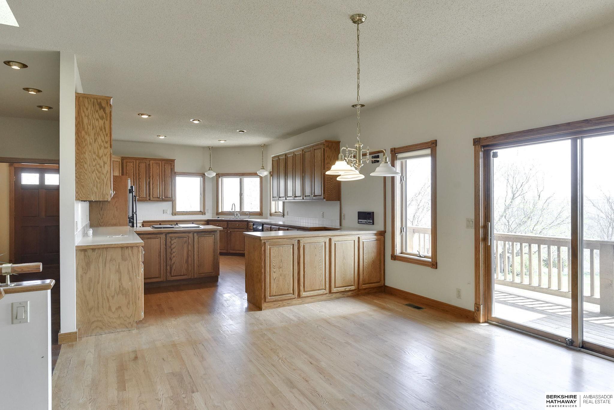 9525 Pawnee Road