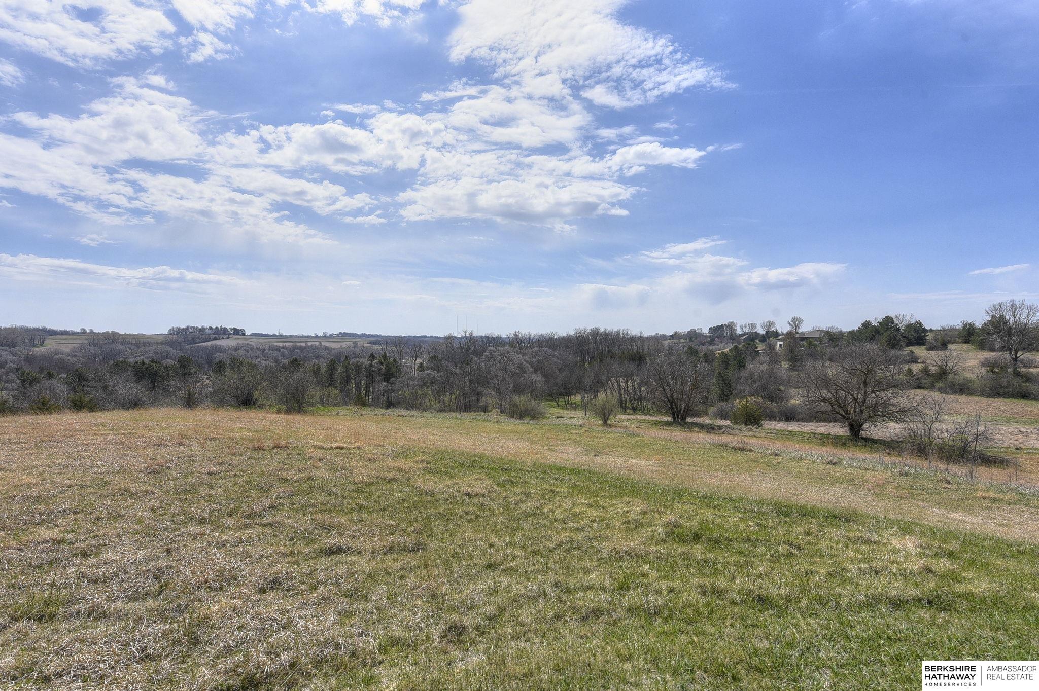 9525 Pawnee Road