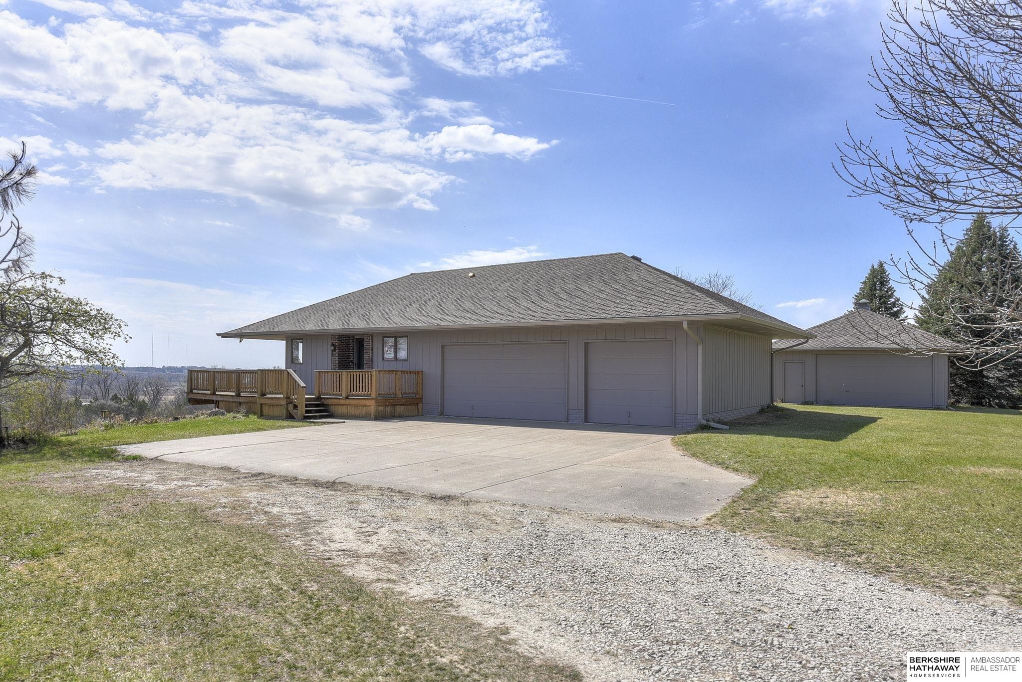 9525 Pawnee Road
