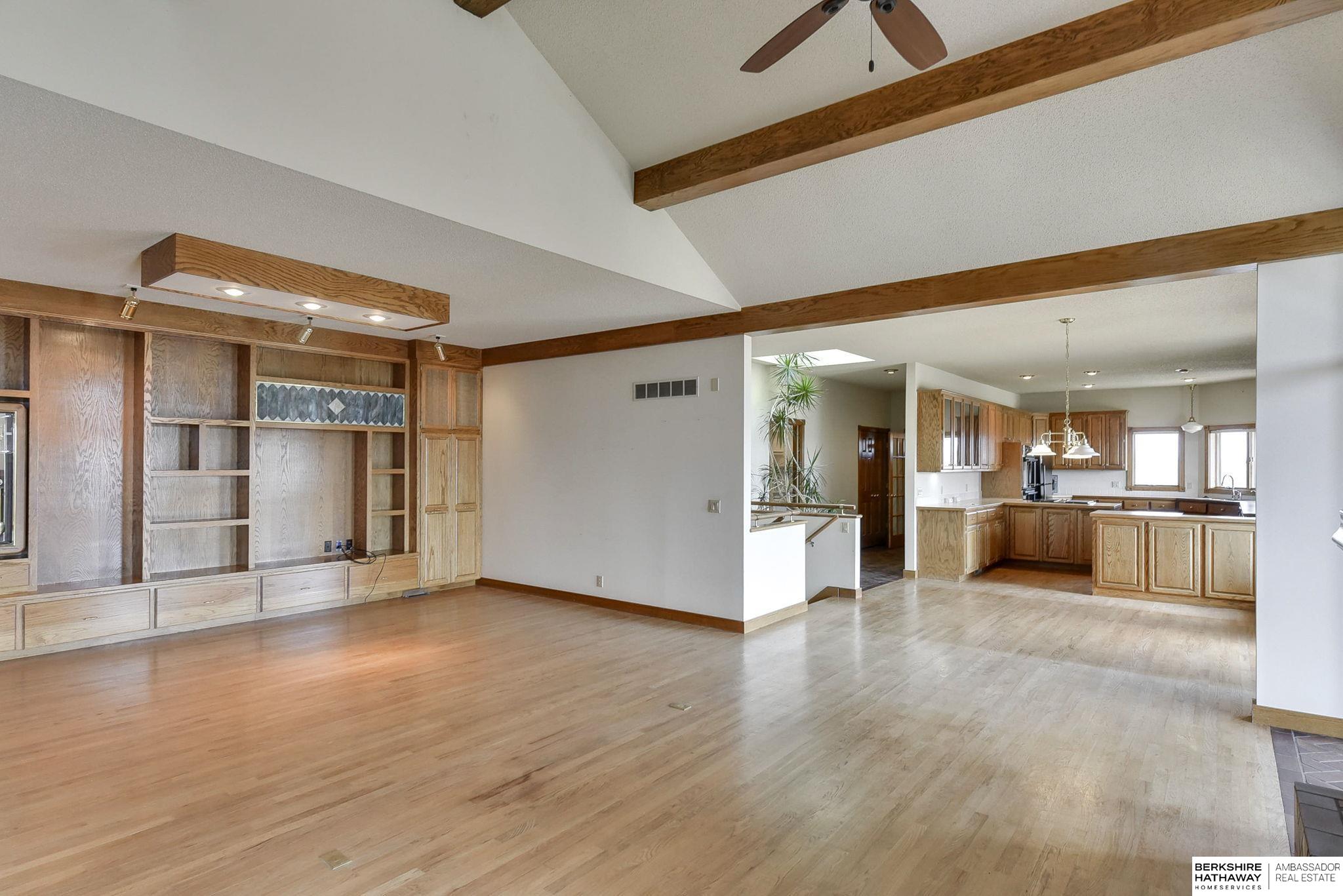 9525 Pawnee Road