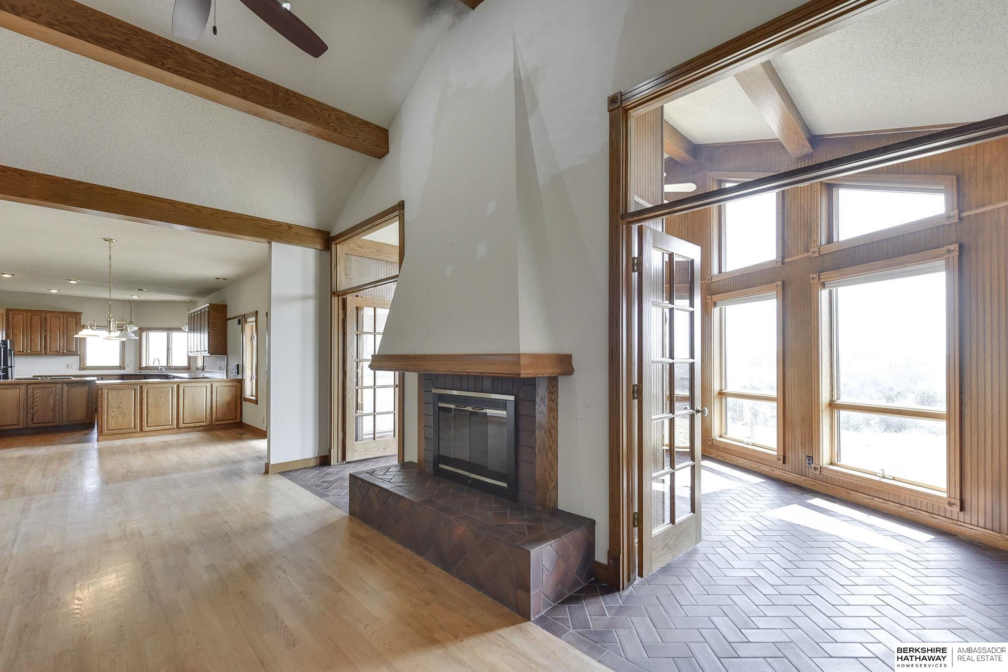 9525 Pawnee Road