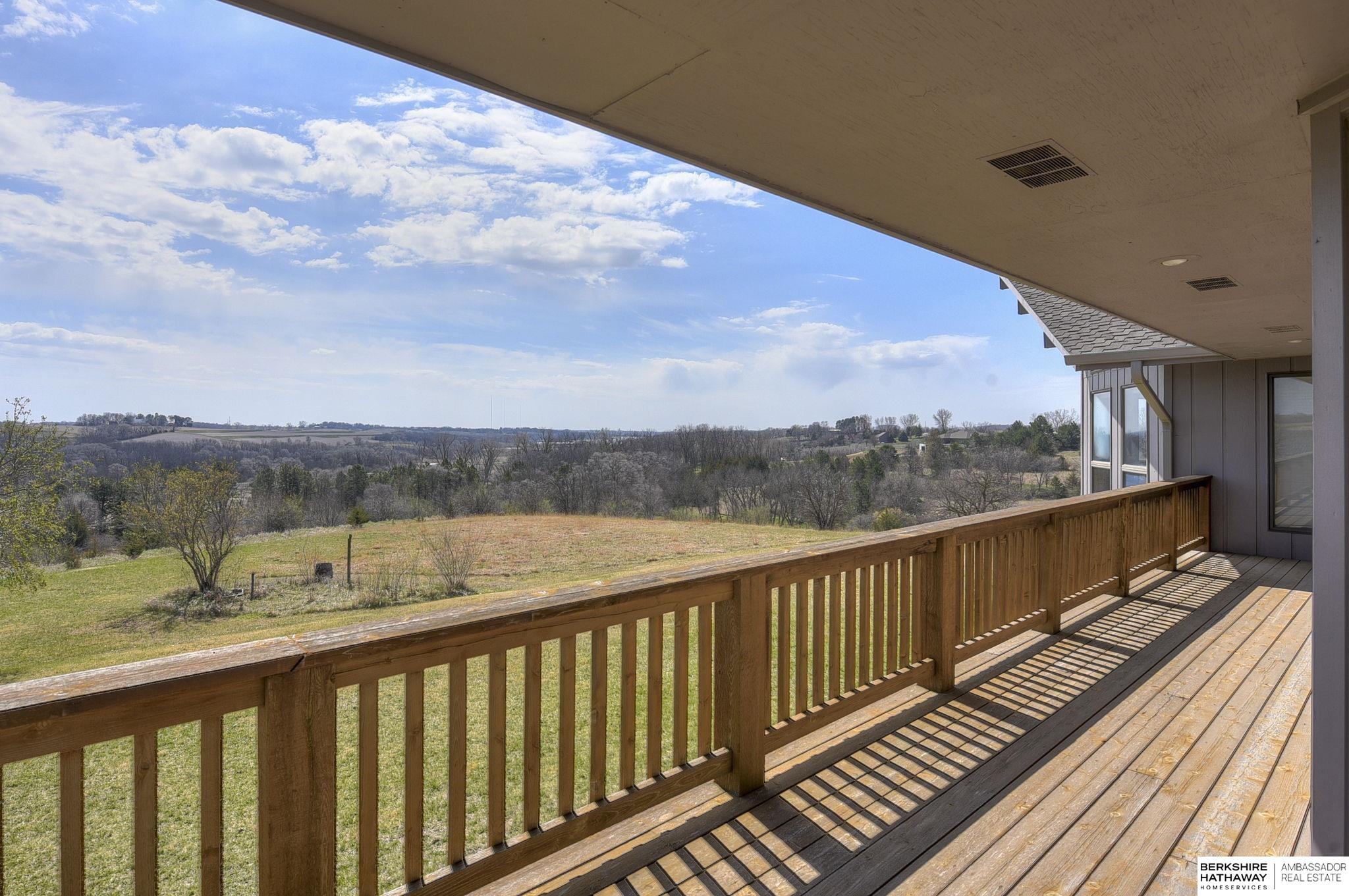 9525 Pawnee Road