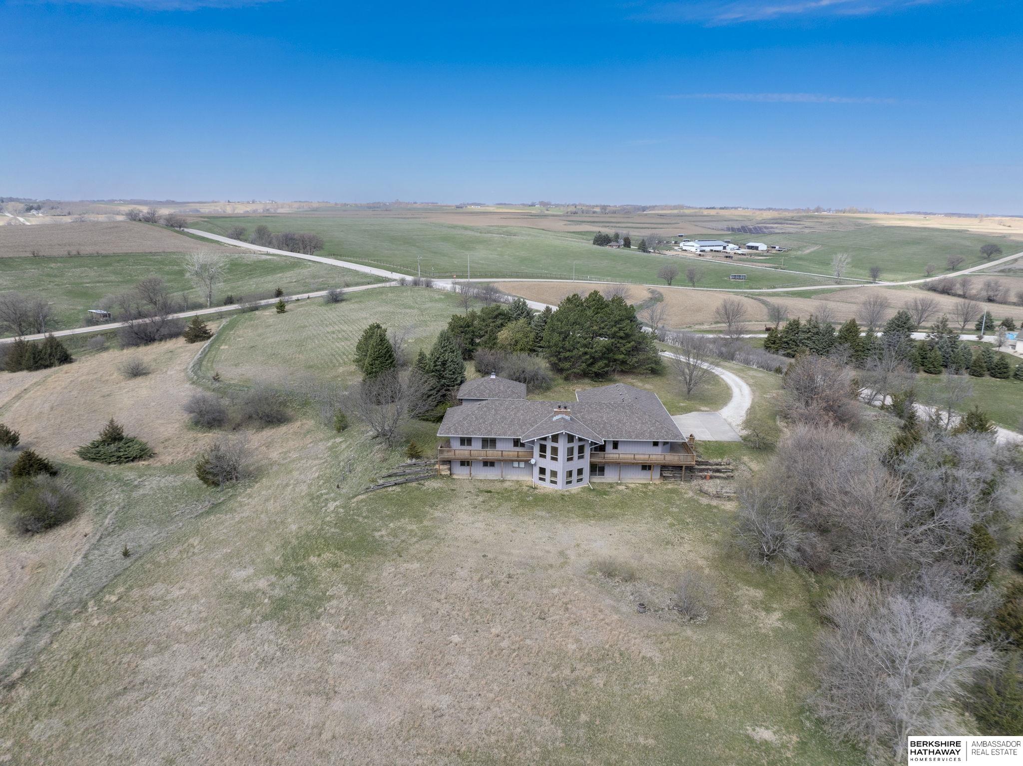 9525 Pawnee Road