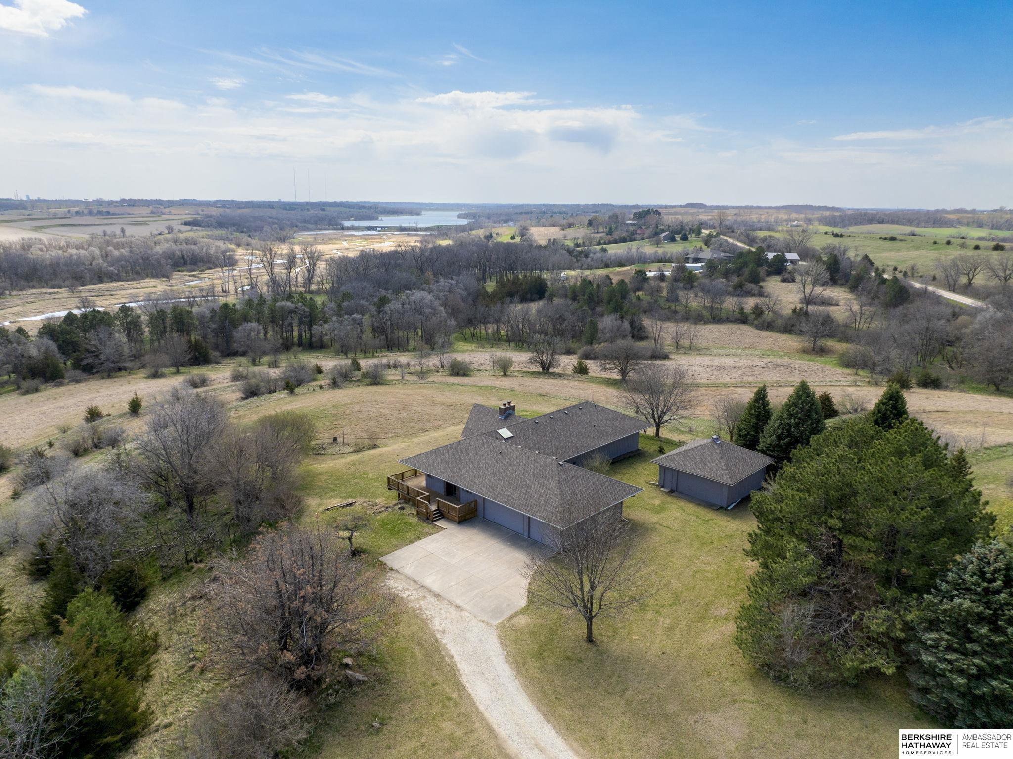 9525 Pawnee Road