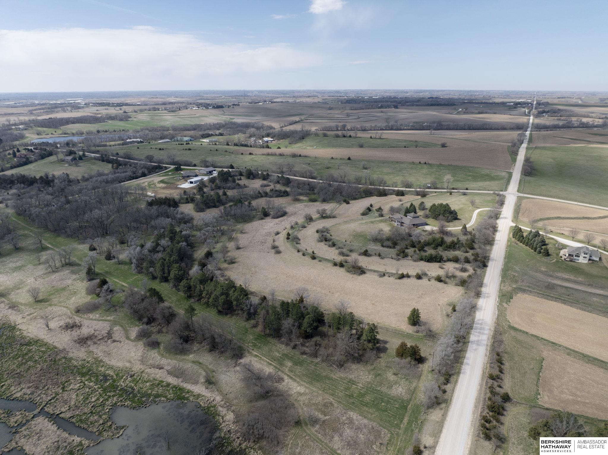 9525 Pawnee Road